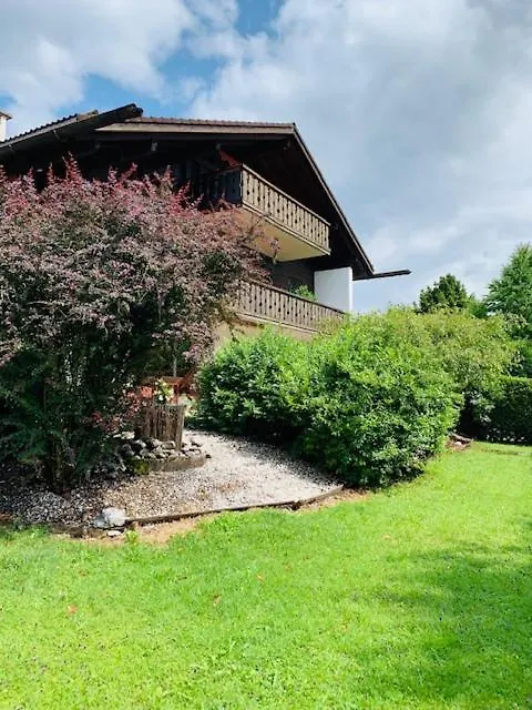 Alpen-Ferienwohnung Ginova Garmisch-Partenkirchen